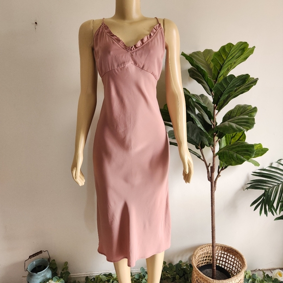 Abercrombie & Fitch Dresses & Skirts - A&F Midi Dried Rose Sleeveless Dresss Size L Pink Color